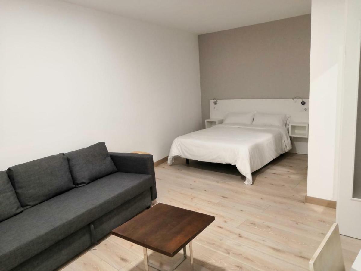 Apartamentos Dabarca Комбарро Екстер'єр фото
